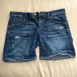 Gap shorts